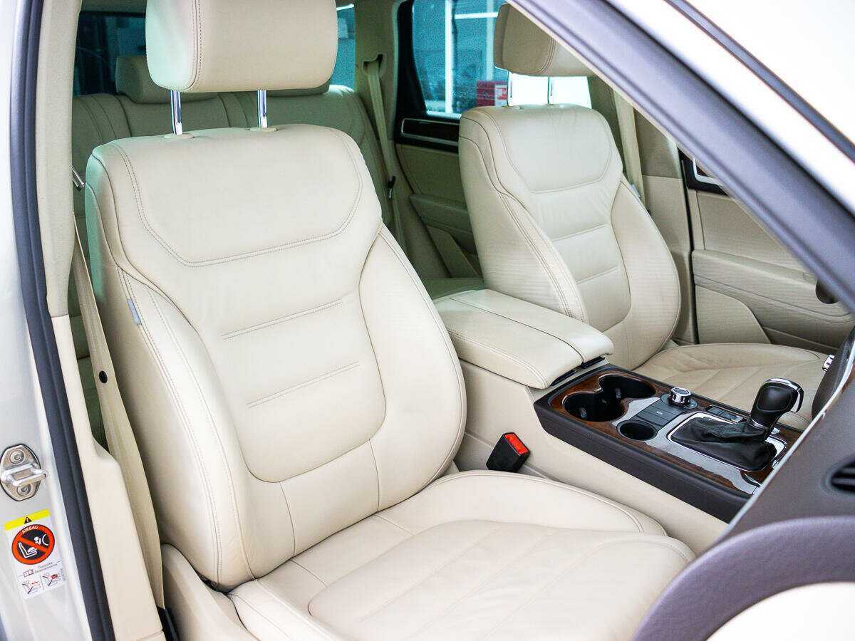 Volkswagen Touareg, 2011 Фото №10