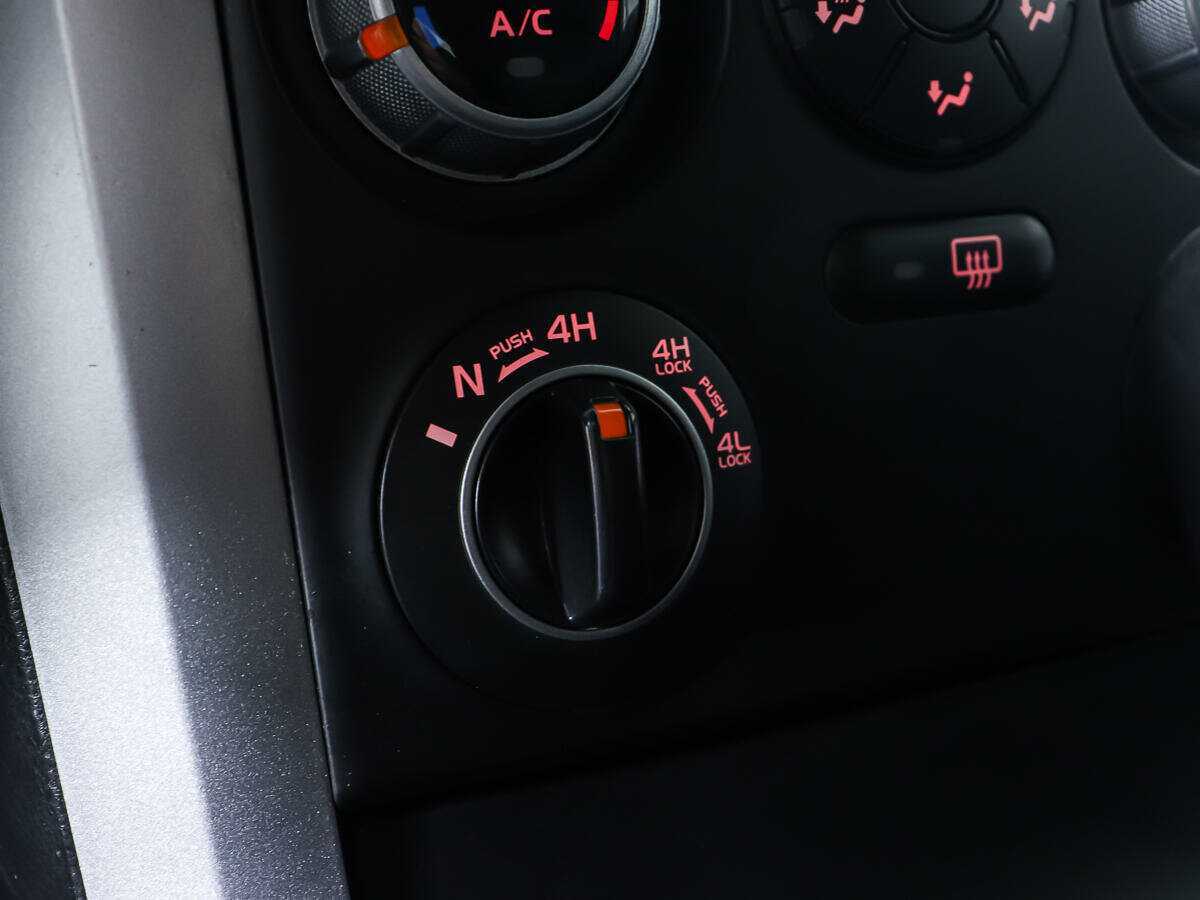 Suzuki Grand Vitara, 2006 Фото №16