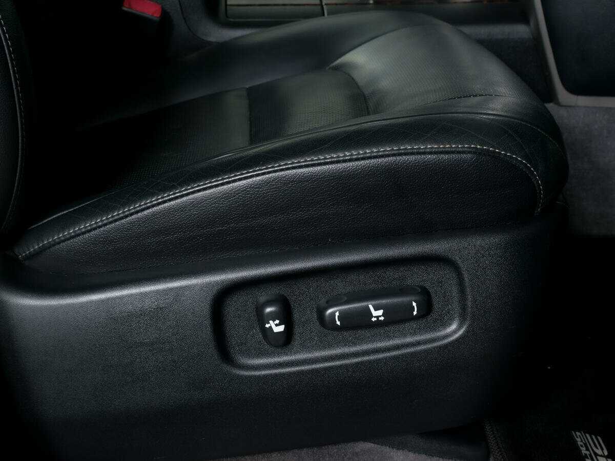 Toyota Land Cruiser, 2013 Фото №21