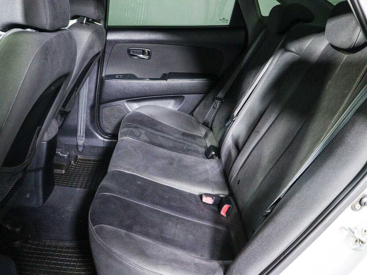 Hyundai Elantra, 2010 - 229 768 км. | Фото №8