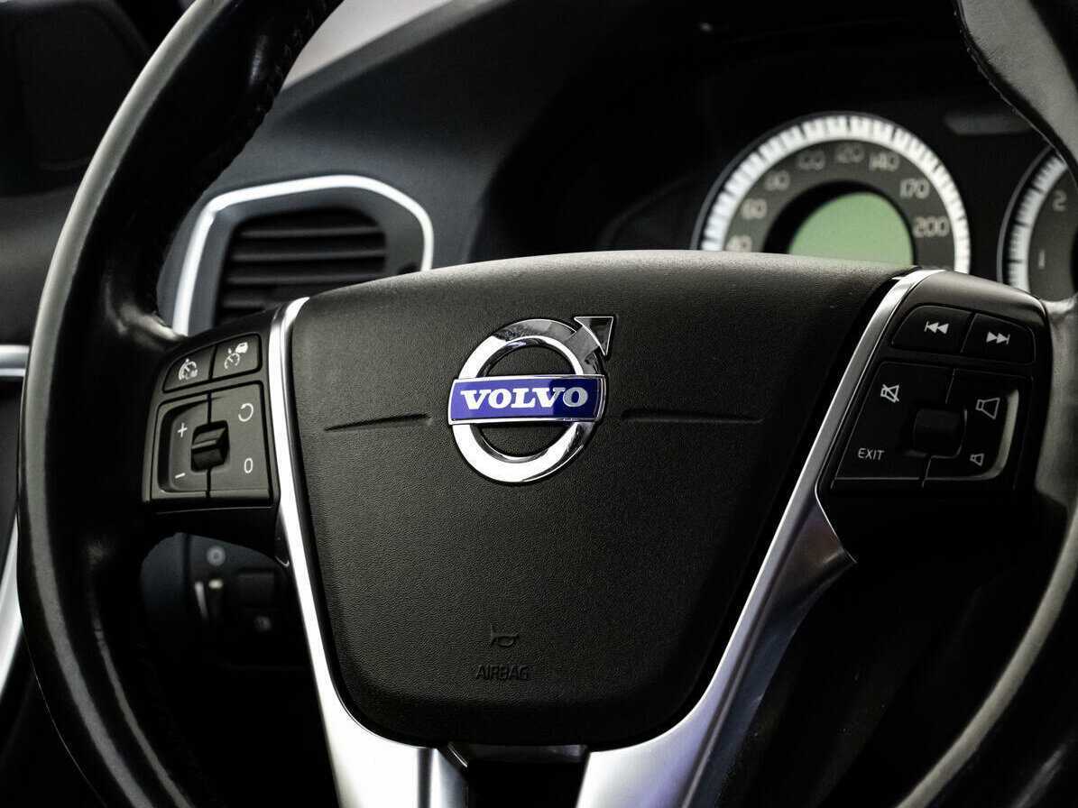 Volvo S60, 2010 Фото №10