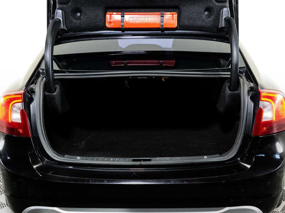 Volvo S60, 2010 Фото №21