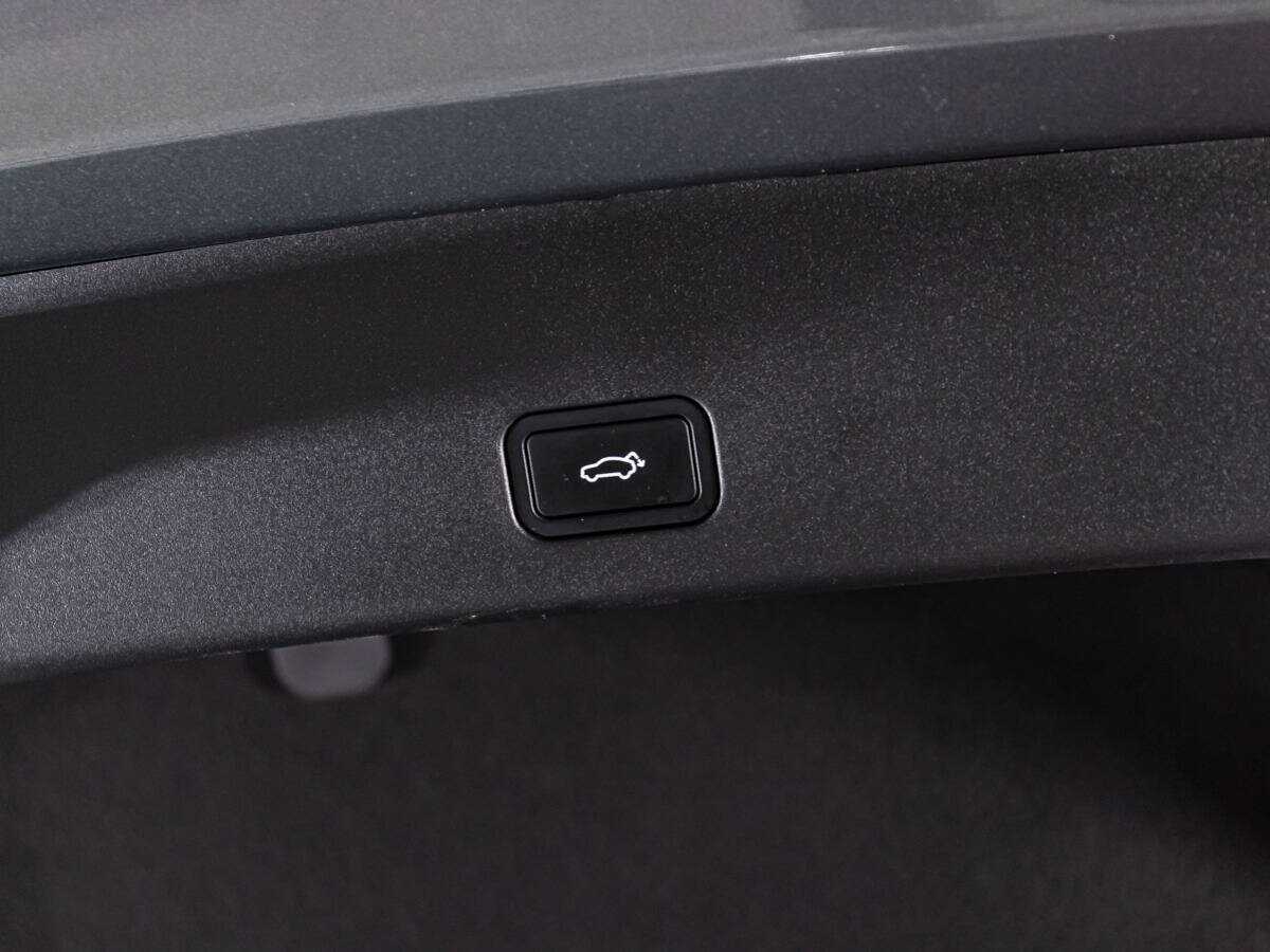 Zeekr 001 100 kWh, 2023 Фото №15