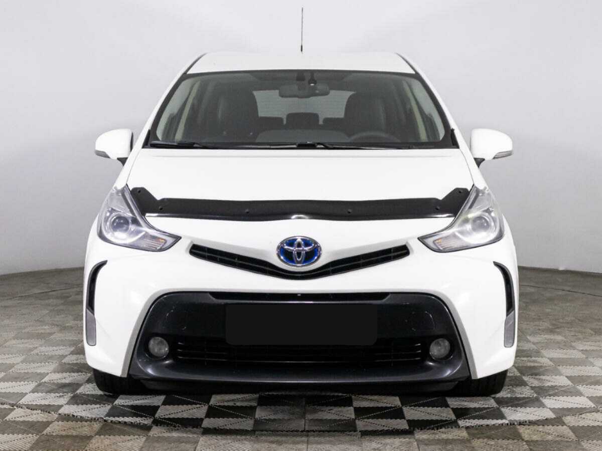 Toyota Prius v (+), 2015 - 256 236 км. | Фото №2