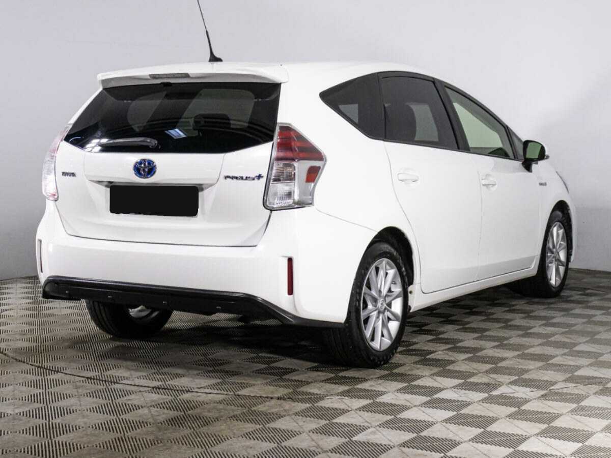 Toyota Prius v (+), 2015 - 256 236 км. | Фото №5