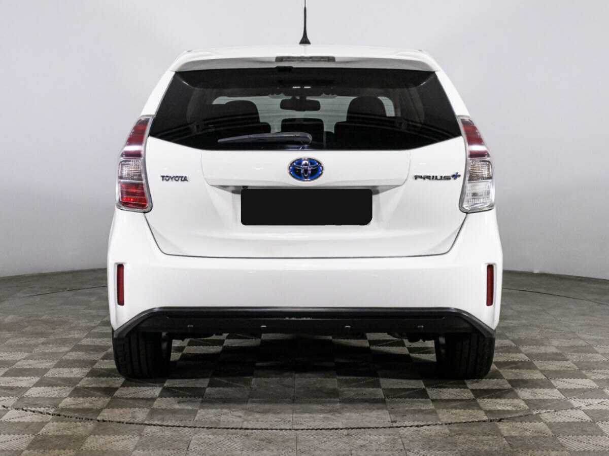 Toyota Prius v (+), 2015 - 256 236 км. | Фото №6