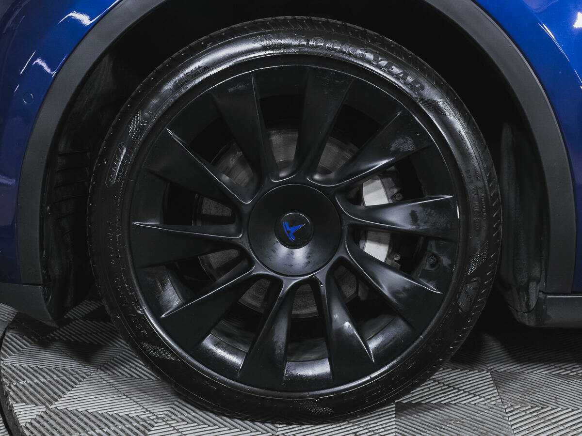 Tesla Model Y Long Range Dual Motor, 2021 Фото №15