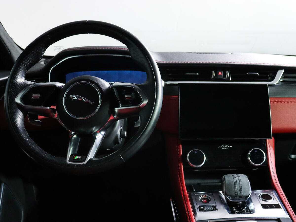 Jaguar F-Pace, 2021 Фото №10