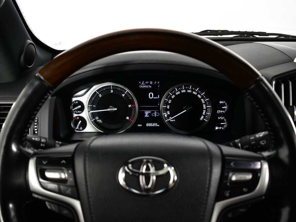 Toyota Land Cruiser, 2017 Фото №11