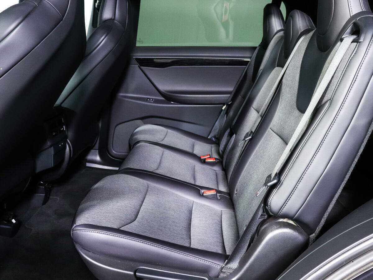 Tesla Model X 75D, 2018 Фото №8