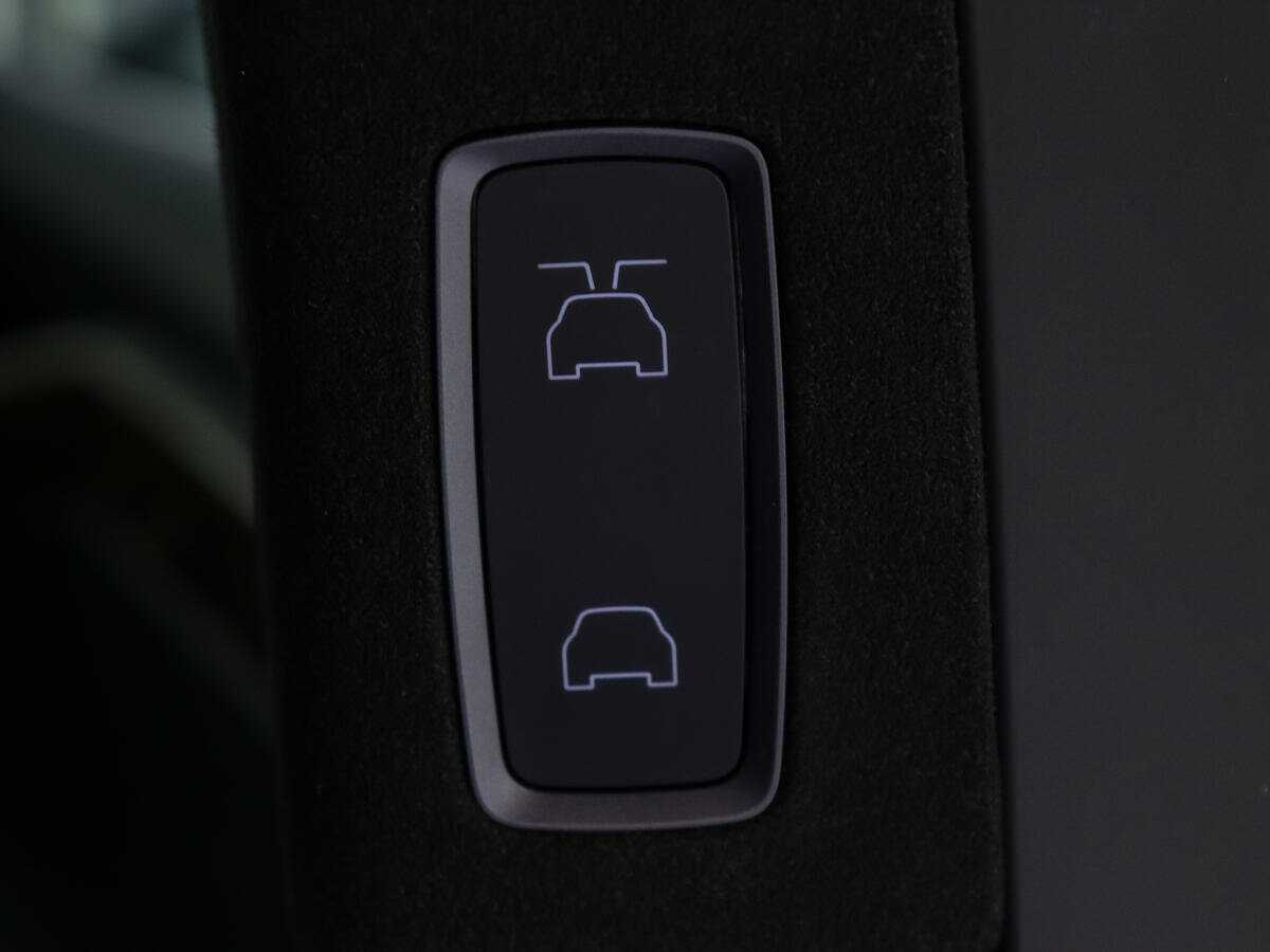 Tesla Model X Long Range Plus, 2020 Фото №17