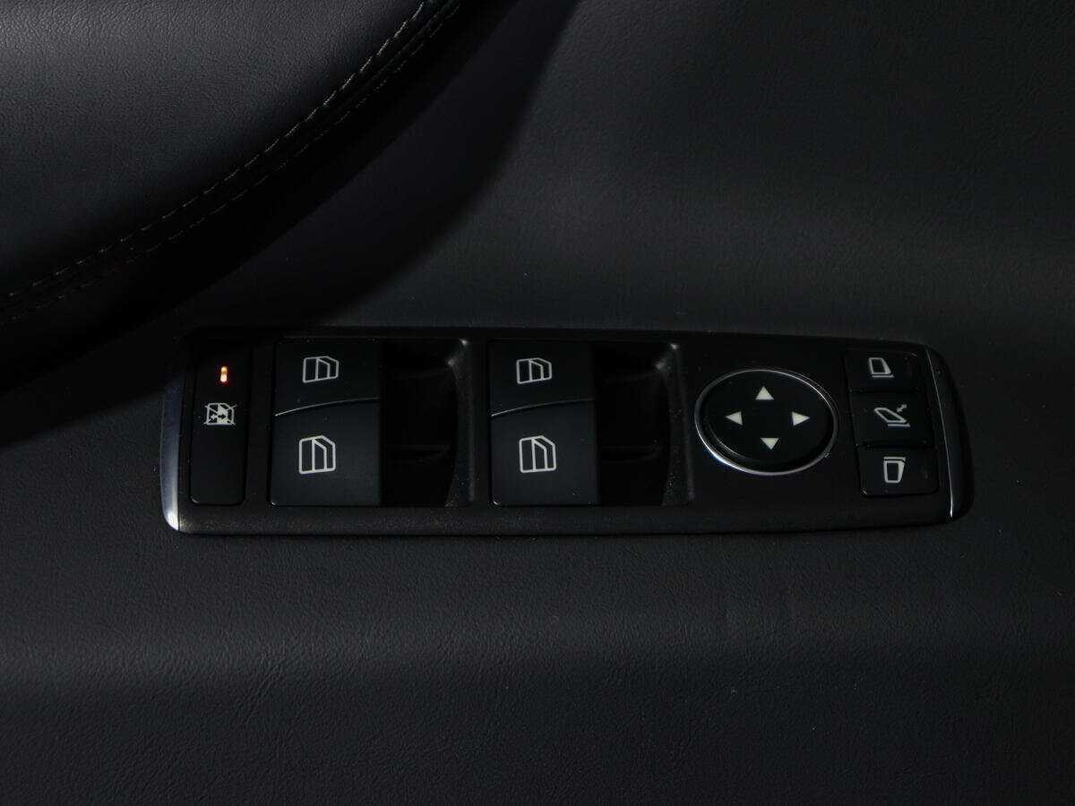 Tesla Model X Long Range Plus, 2020 Фото №19