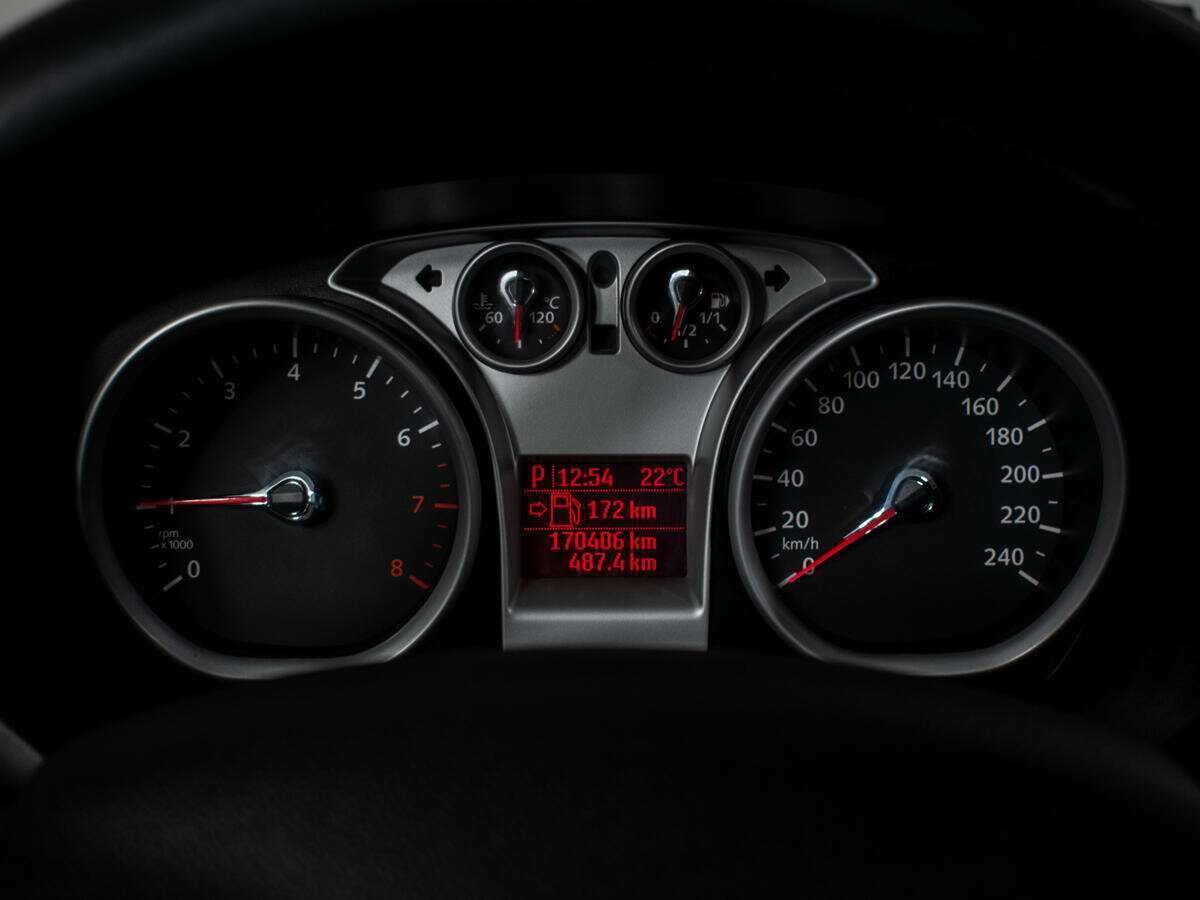 Ford Focus, 2010 Фото №10