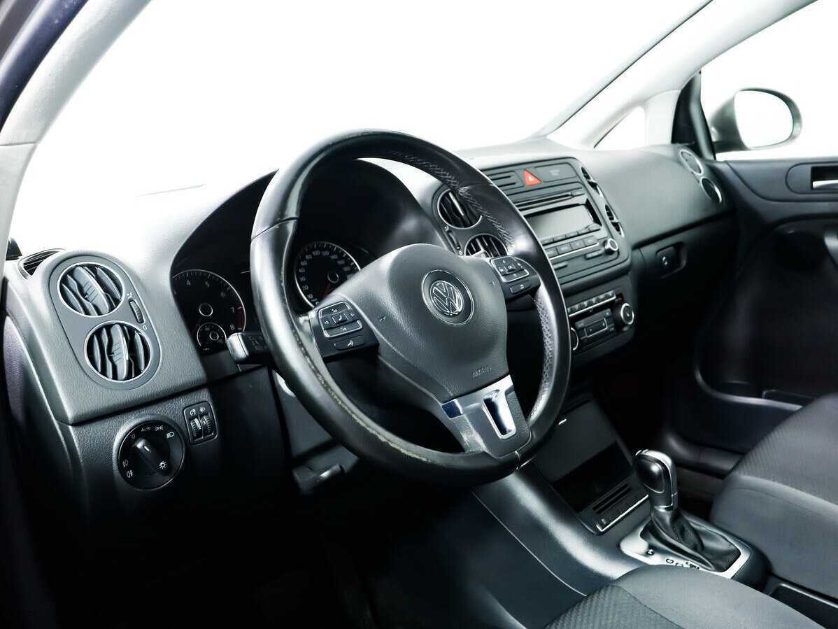 Volkswagen Golf Plus, 2010 Фото №12
