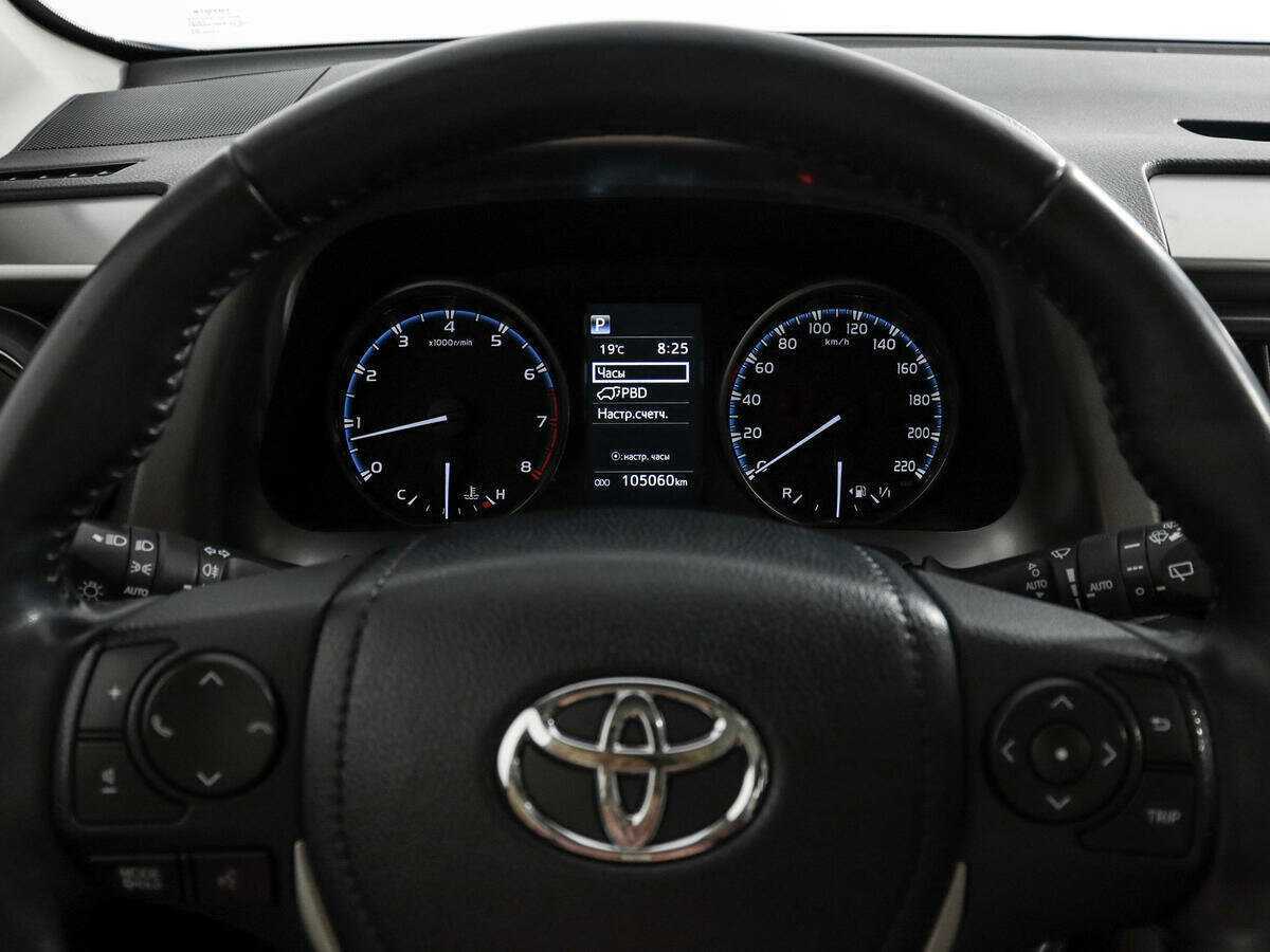 Toyota RAV4, 2016 Фото №16
