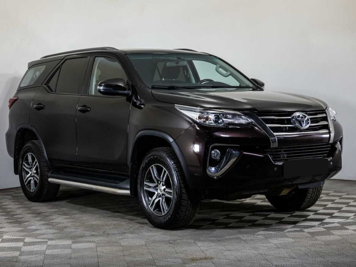Toyota Fortuner, 2018 - 70 010 км. | Фото №3