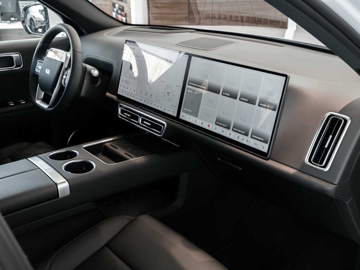 LiXiang L7 52.3 kWh, 2024 Фото №10