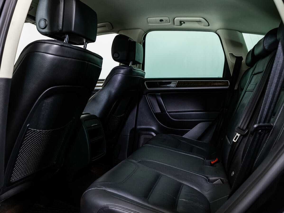 Volkswagen Touareg, 2015 Фото №9