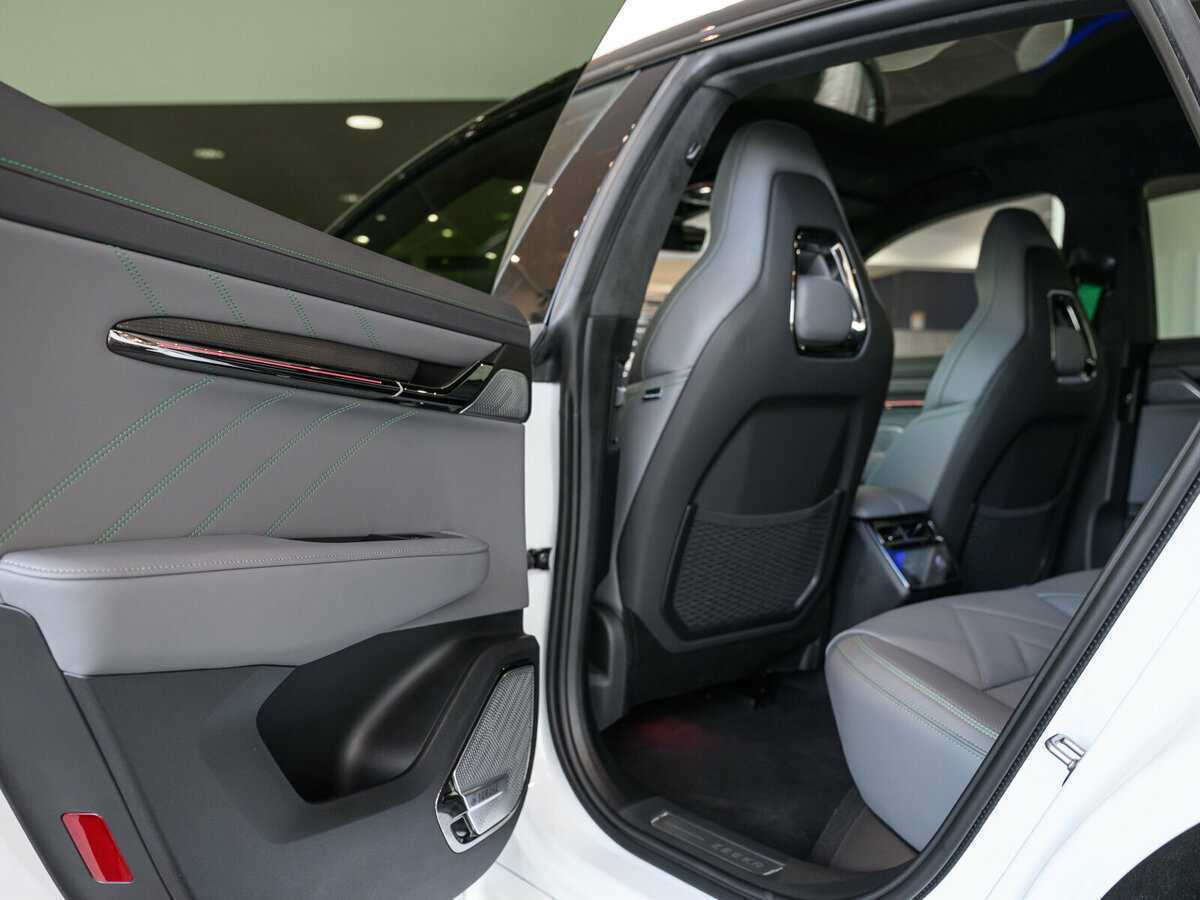 Zeekr 001 100 kWh, 2023 Фото №13