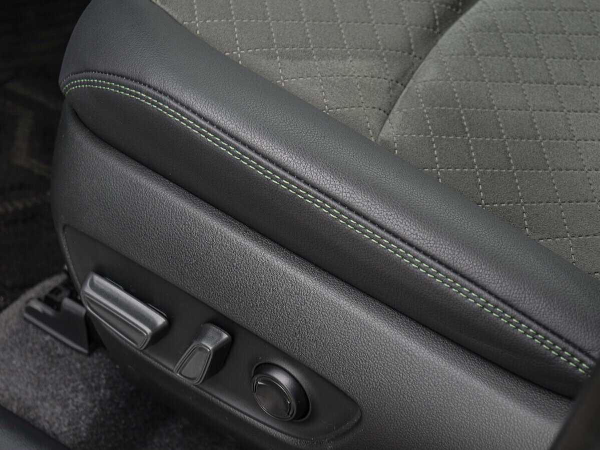 Toyota RAV4, 2024 Фото №19