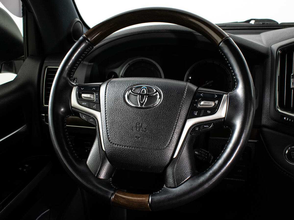 Toyota Land Cruiser, 2019 Фото №12