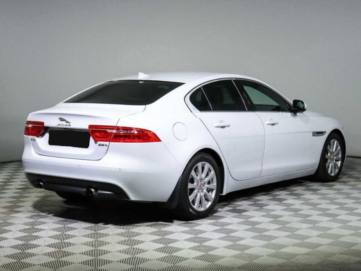 Jaguar XE, 2015 - 124 917 км. | Фото №4