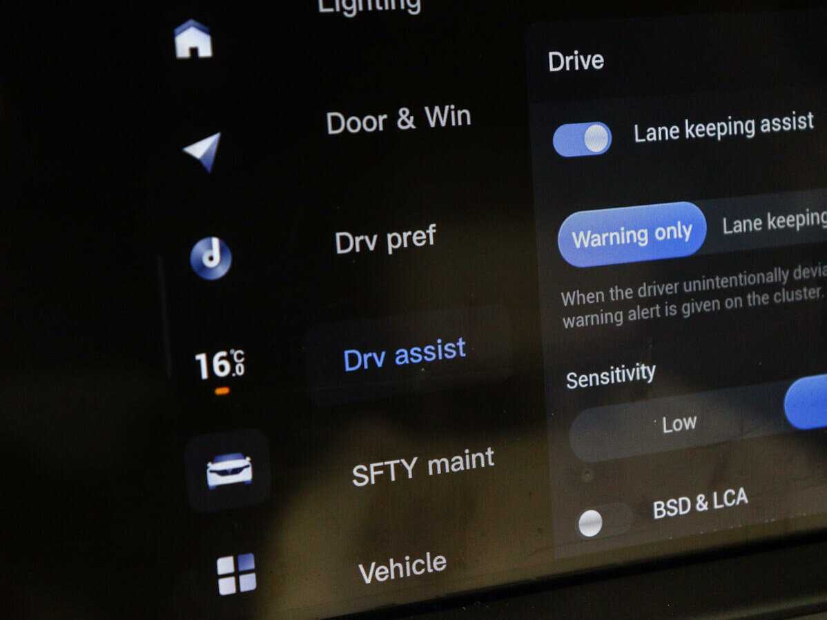 Voyah Free DNA, 2022 Фото №33