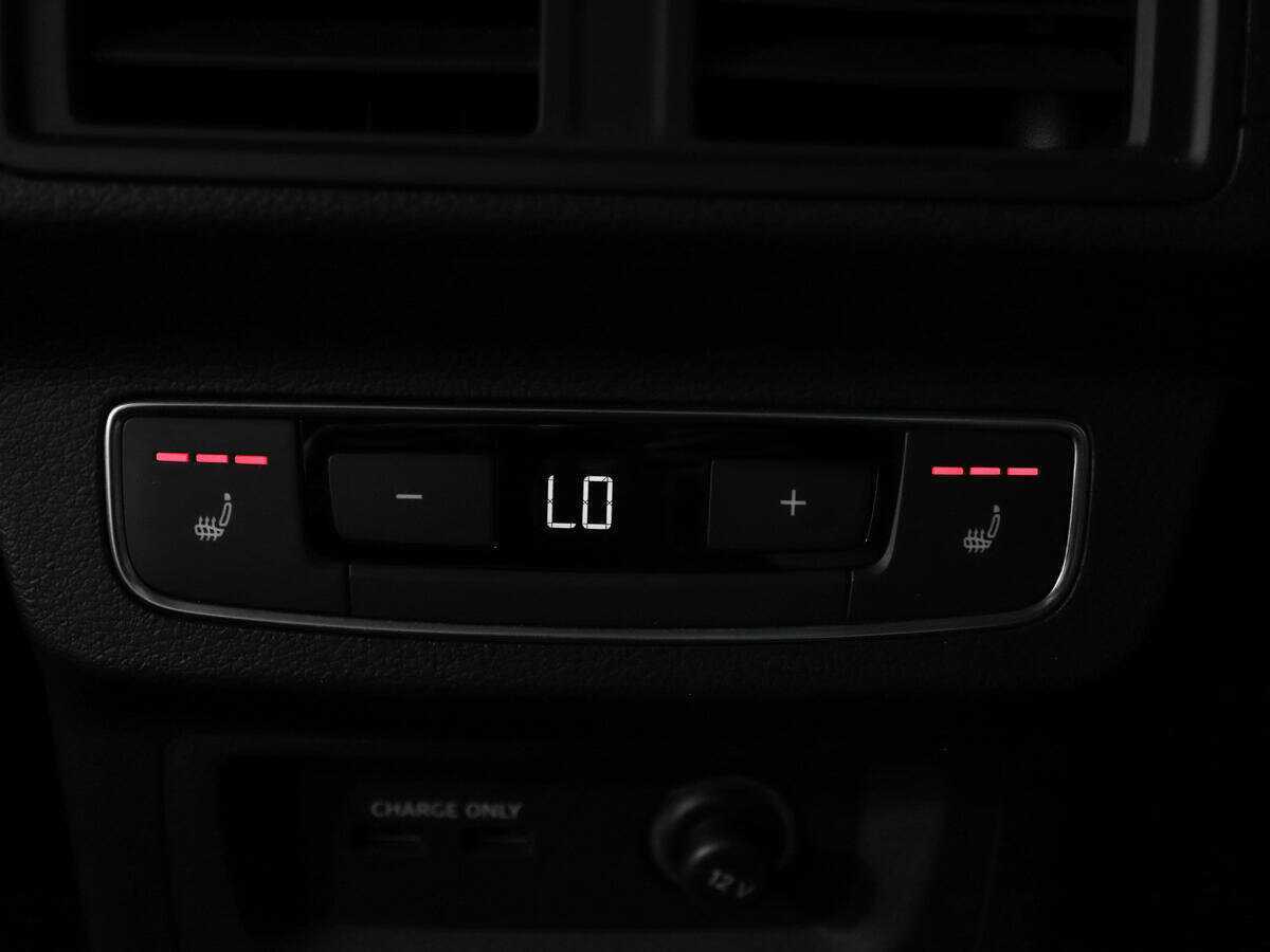 Audi Q5 40 TDI, 2022 Фото №17