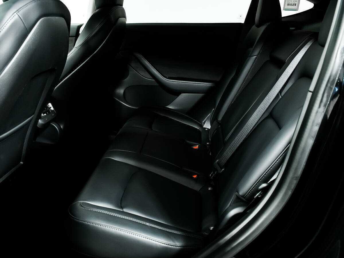 Tesla Model Y Long Range, 2021 Фото №10