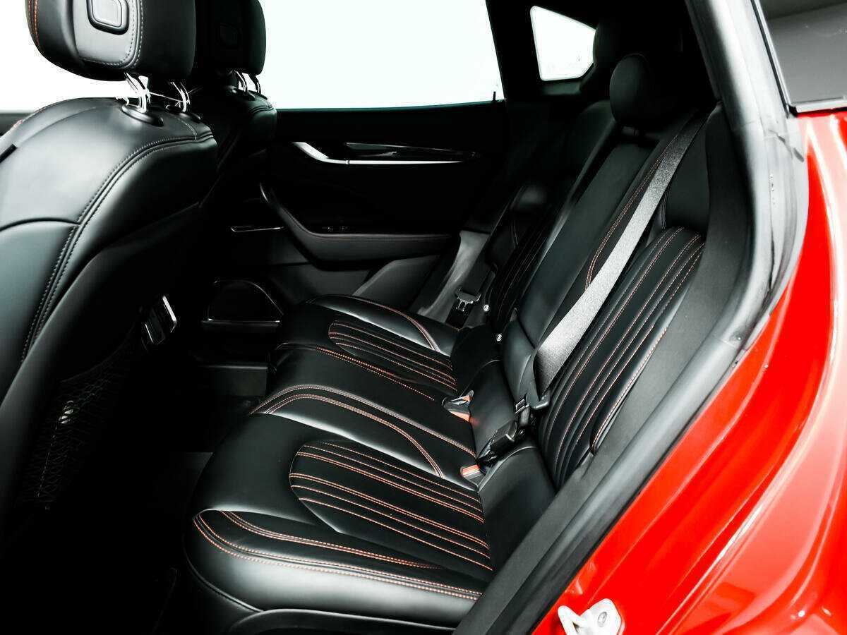 Maserati Levante Diesel, 2019 Фото №11