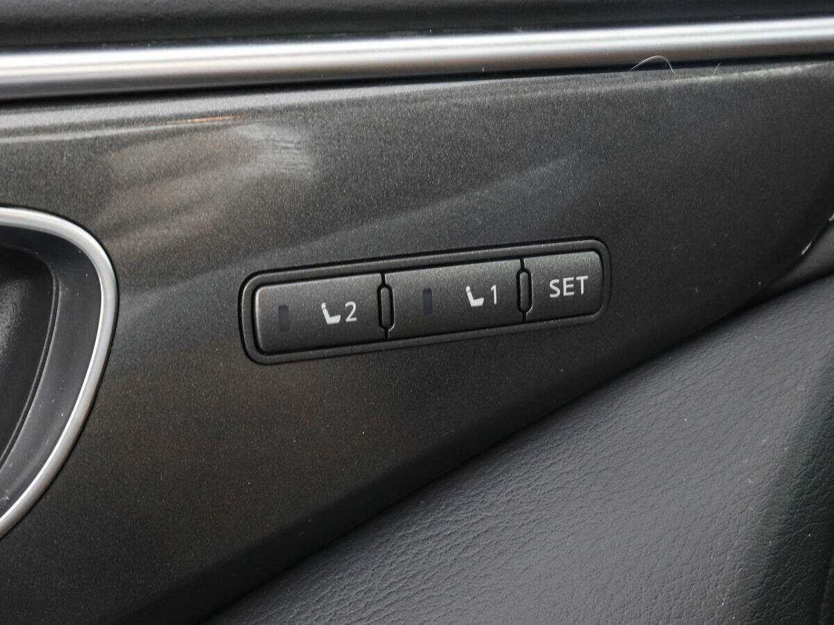 Infiniti Q50, 2016 Фото №14