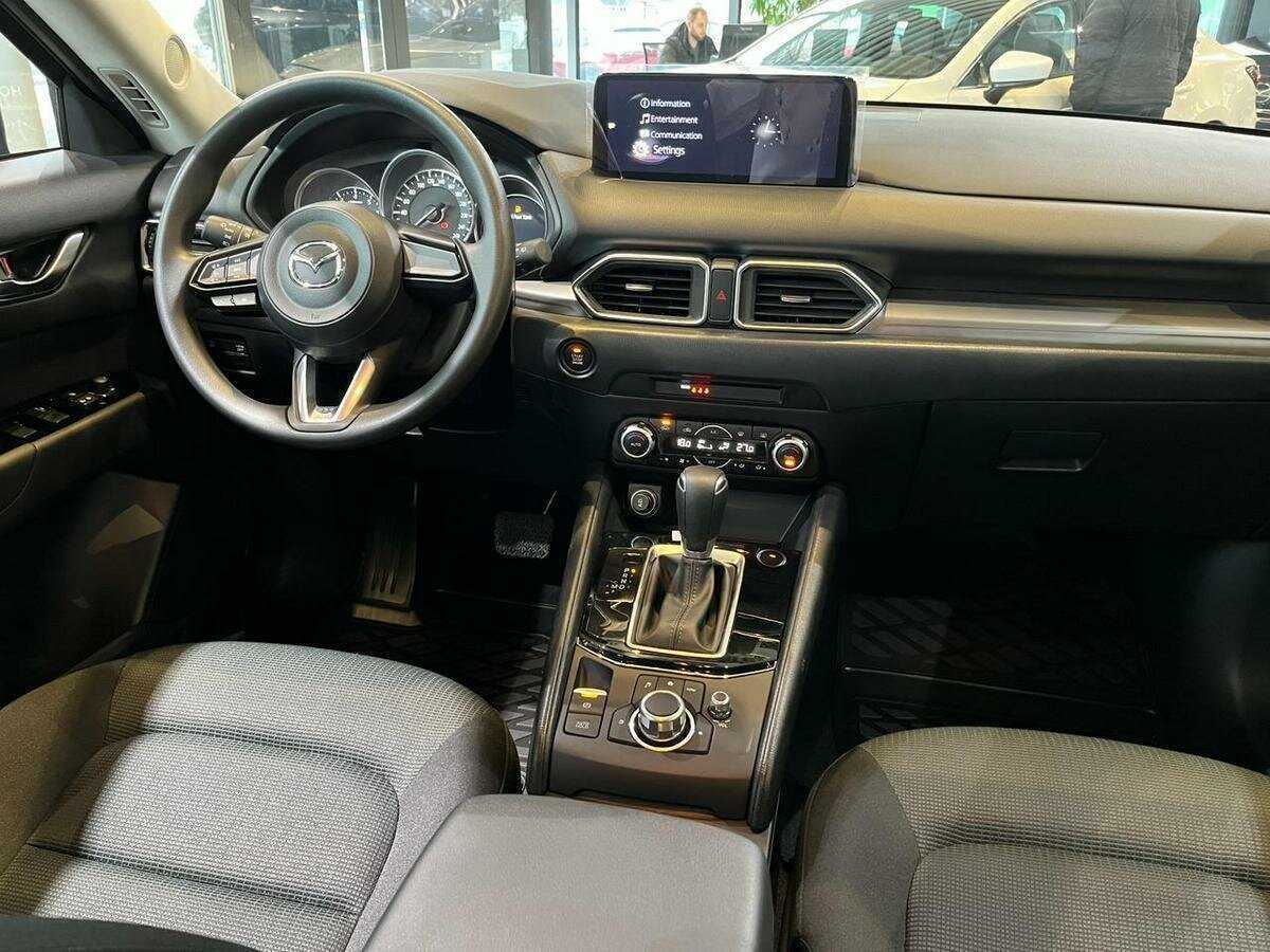 Mazda CX-5, 2024 Фото №11