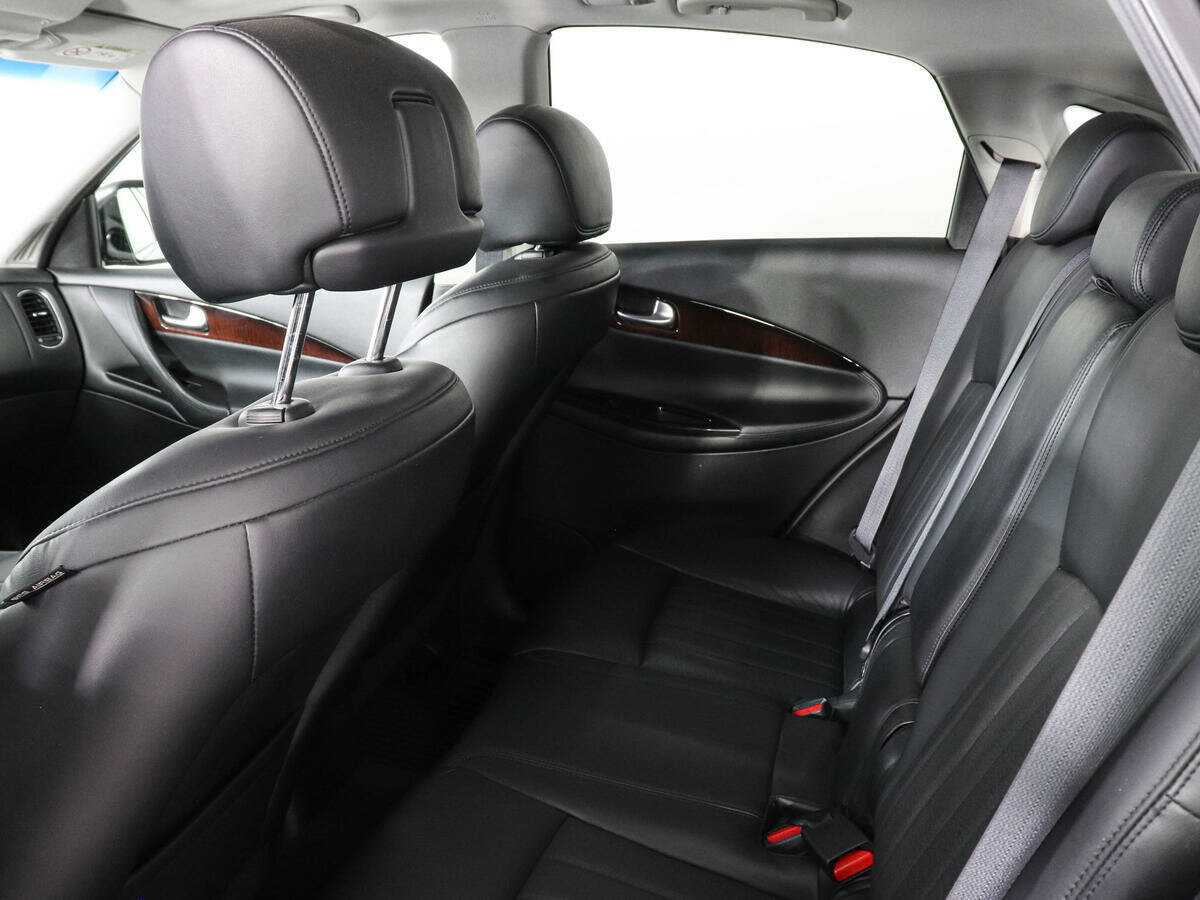 Infiniti QX50, 2015 - 145 205 км. | Фото №8