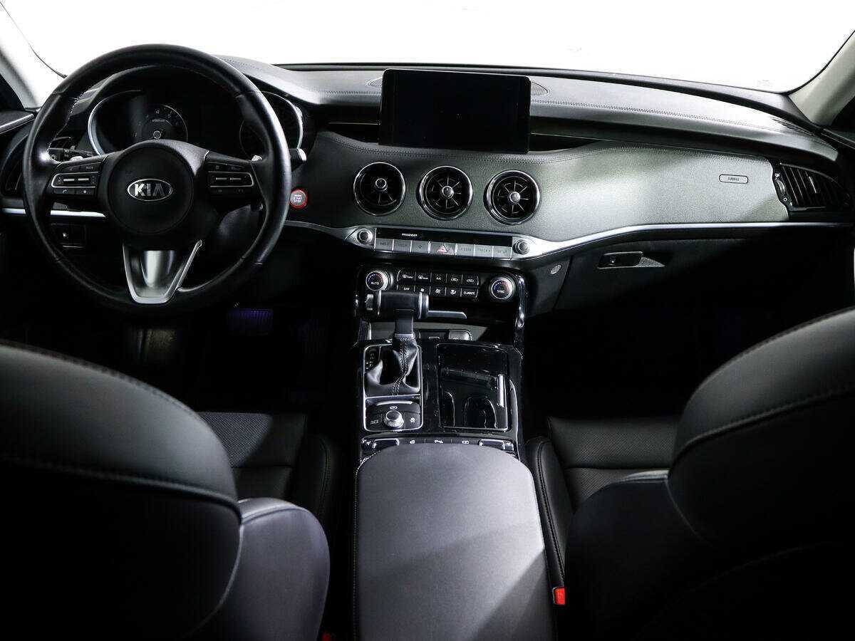 Kia Stinger, 2021 Фото №10