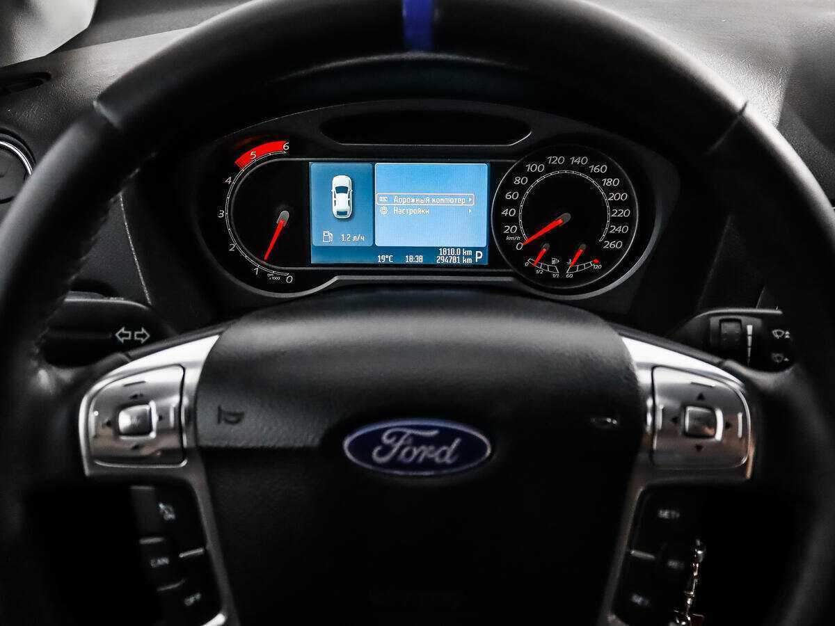 Ford Mondeo, 2010 Фото №17