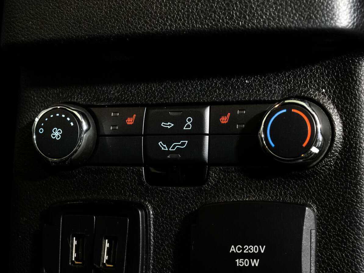 Ford Explorer, 2017 Фото №20