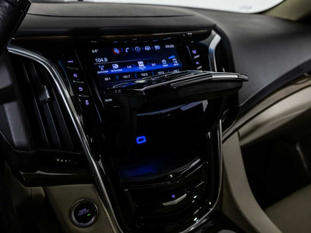 Cadillac Escalade, 2018 Фото №17