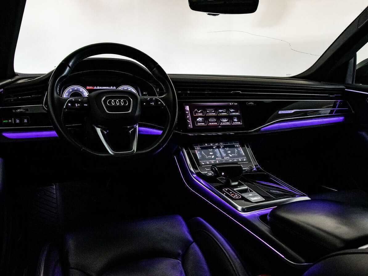 Audi Q8 55 TFSI, 2018 Фото №10