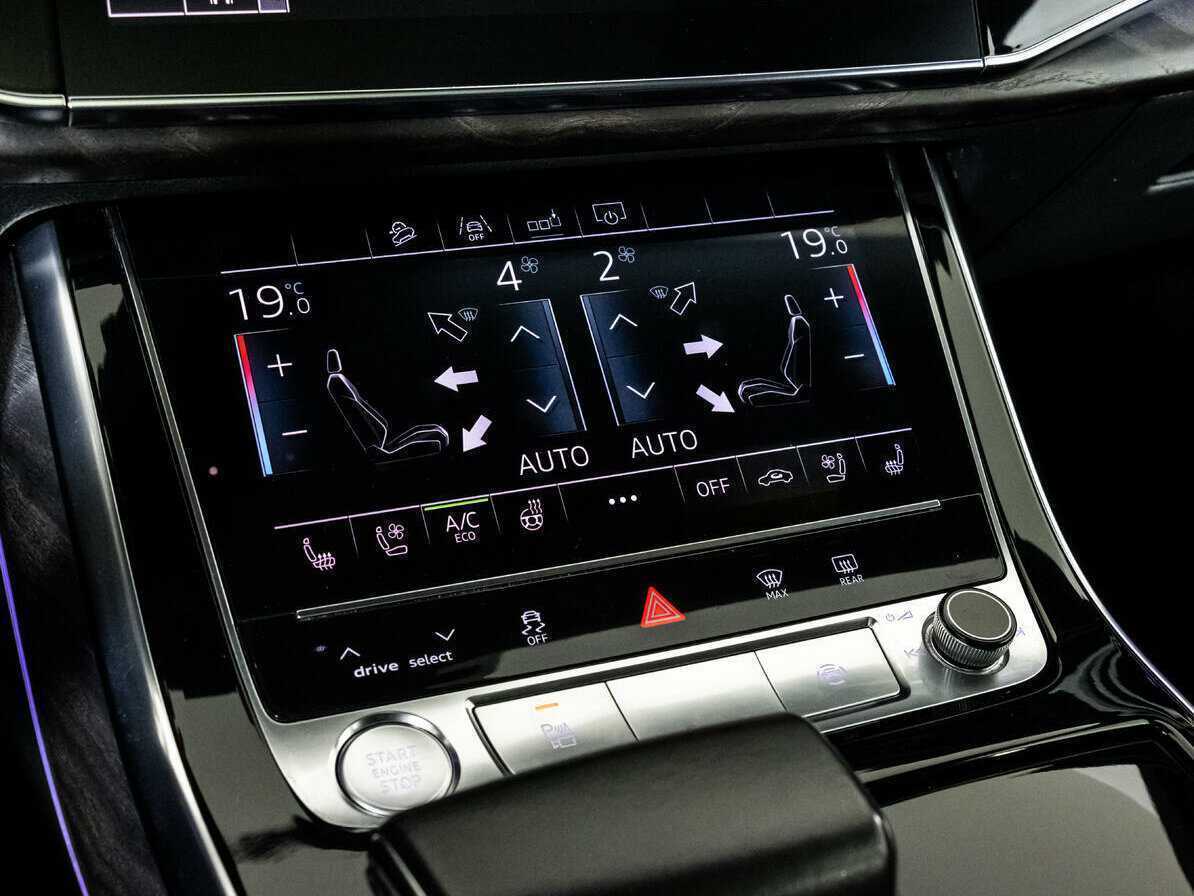 Audi Q8 55 TFSI, 2018 Фото №15