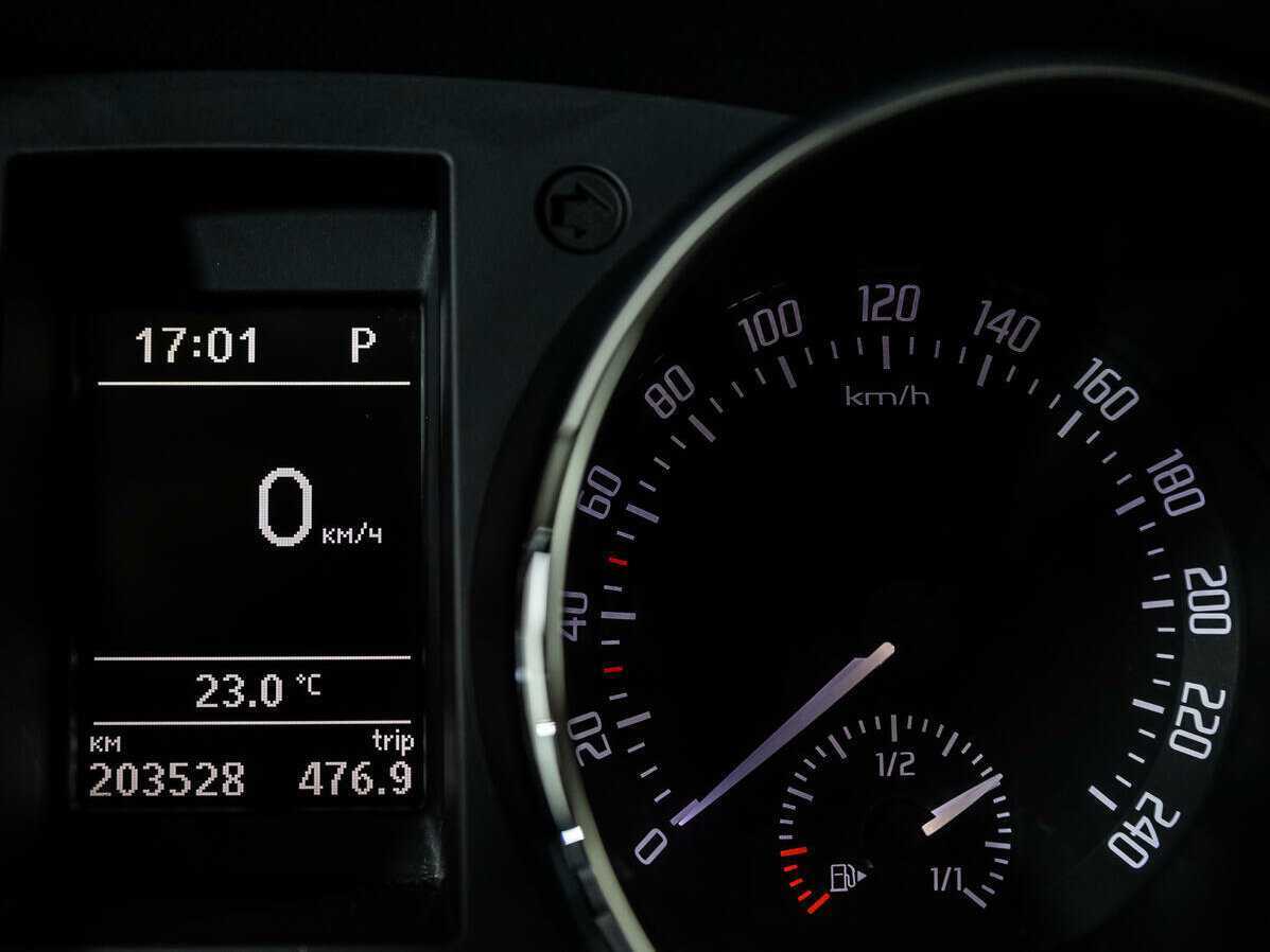 Skoda Yeti, 2011 Фото №12