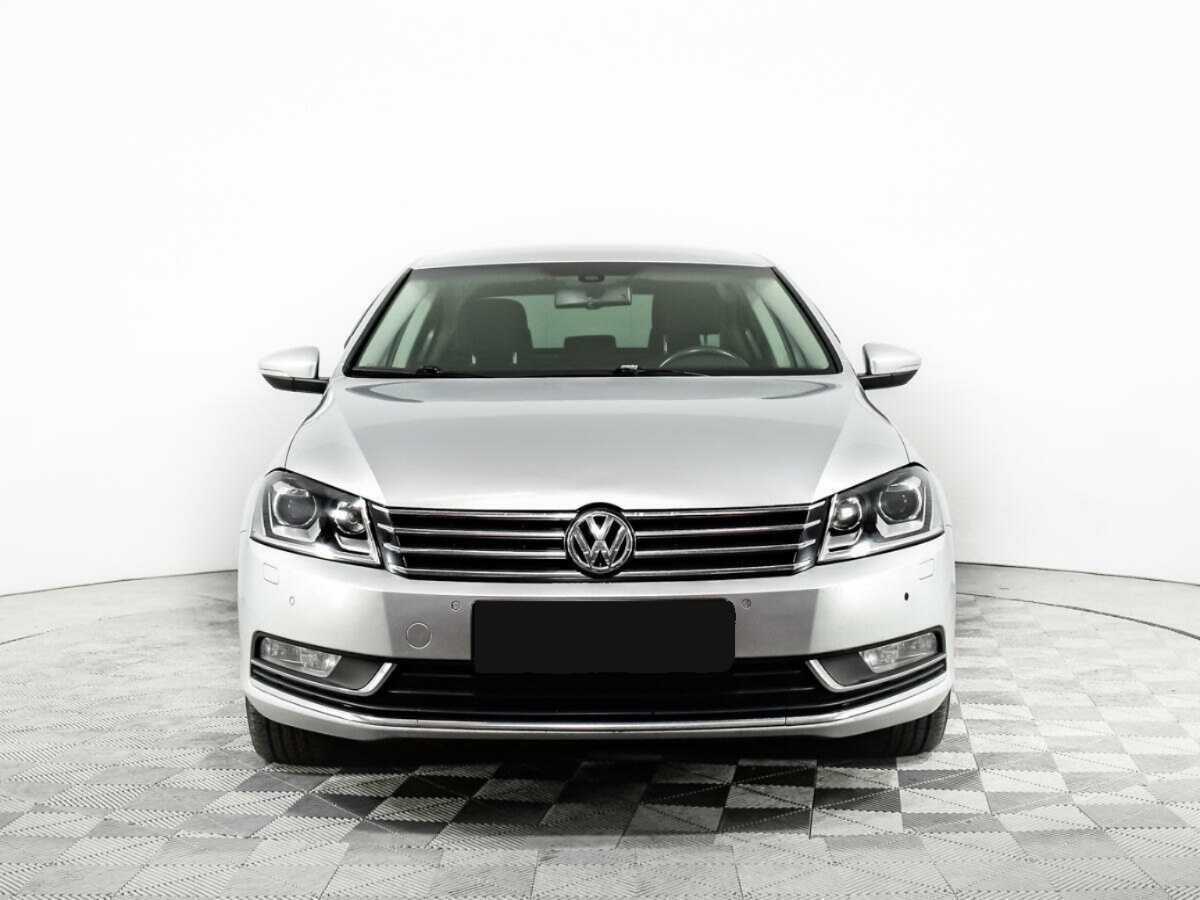 Volkswagen Passat, 2011 - 172 061 км. | Фото №2