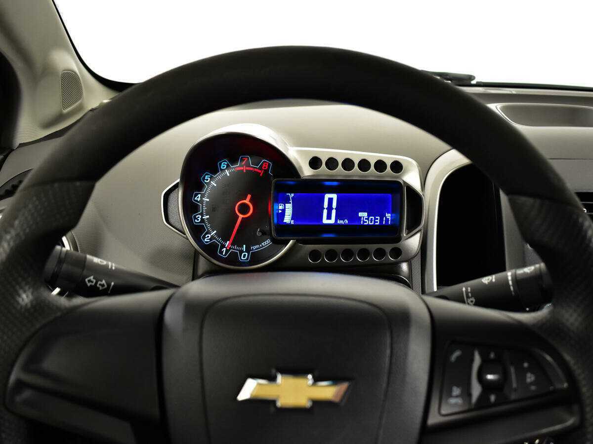 Chevrolet Aveo, 2012 Фото №11