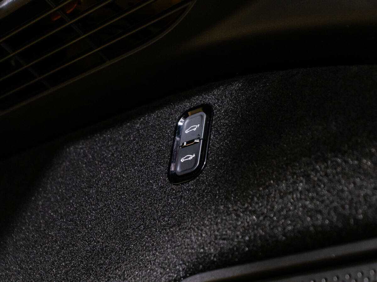 Zeekr 001 100 kWh, 2023 Фото №15