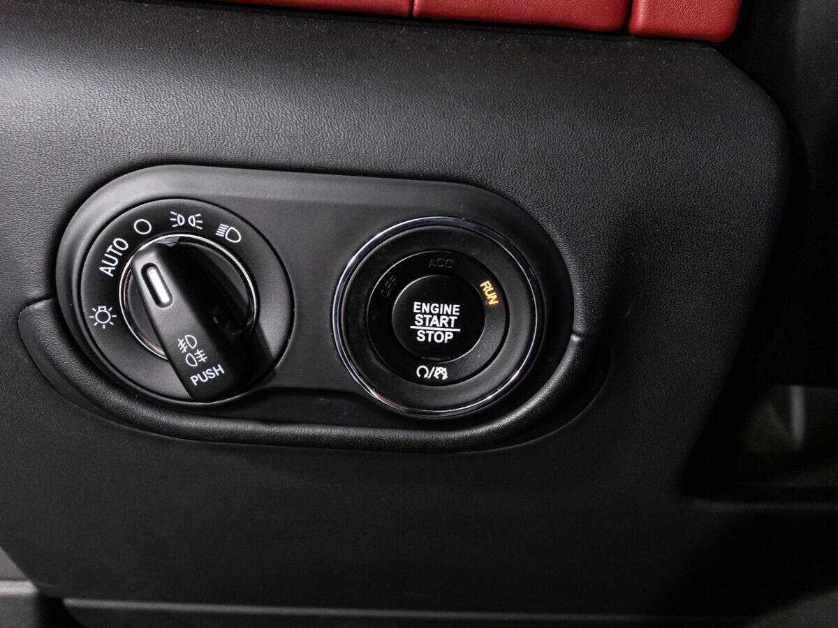 Maserati Levante Diesel, 2017 Фото №19