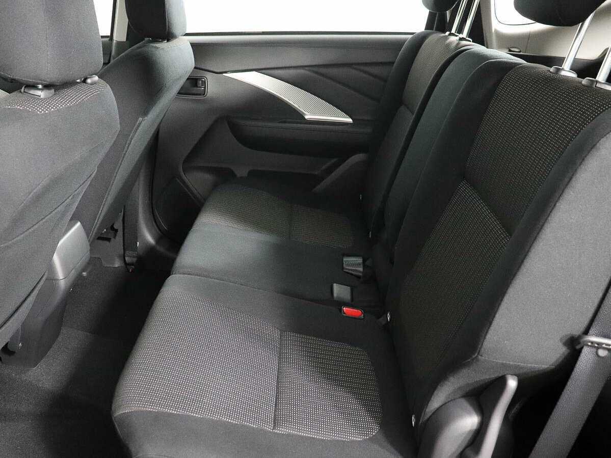 Mitsubishi Xpander, 2023 Фото №18