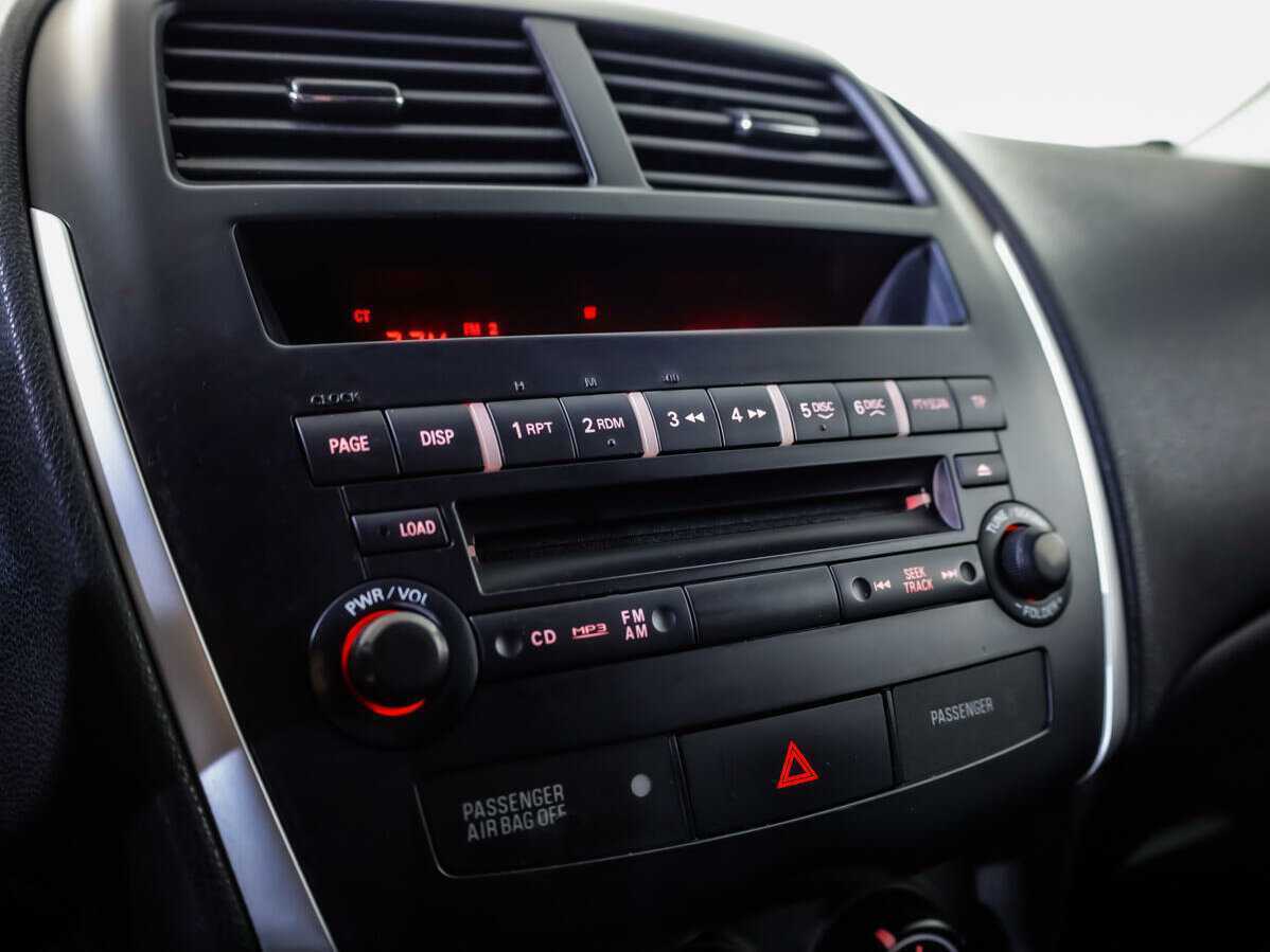 Mitsubishi ASX, 2010 Фото №12