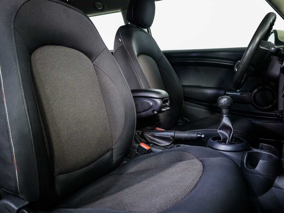 Mini Hatch Cooper, 2015 Фото №10