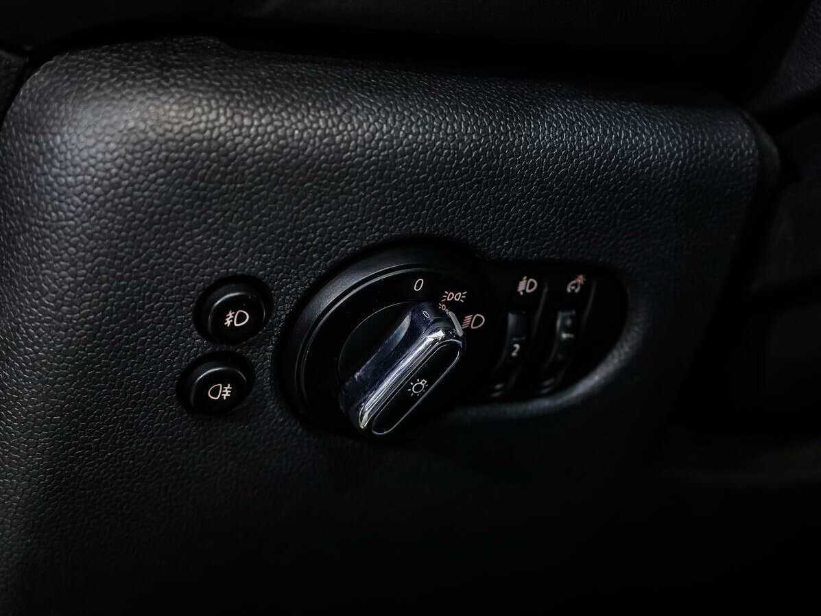 Mini Hatch Cooper, 2015 Фото №14