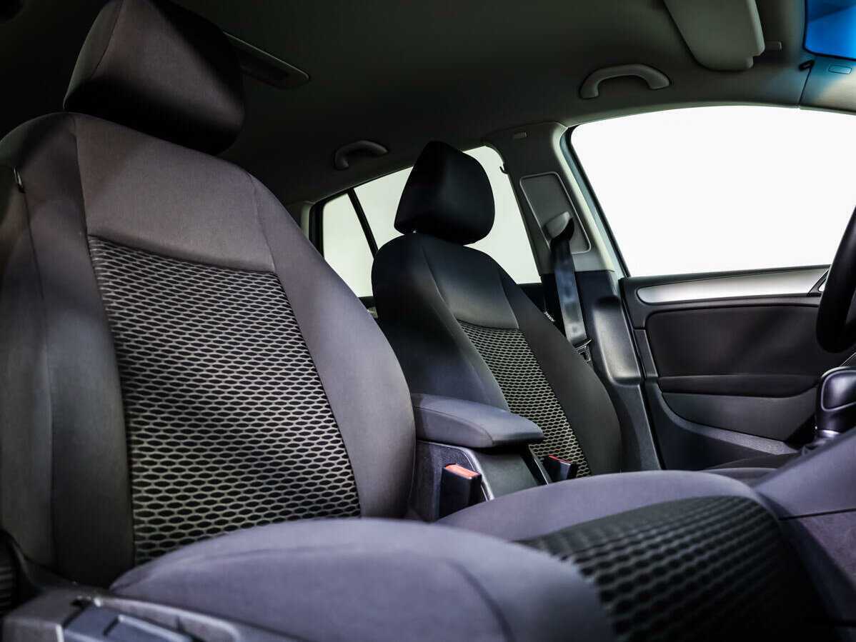 Volkswagen Golf, 2012 Фото №11