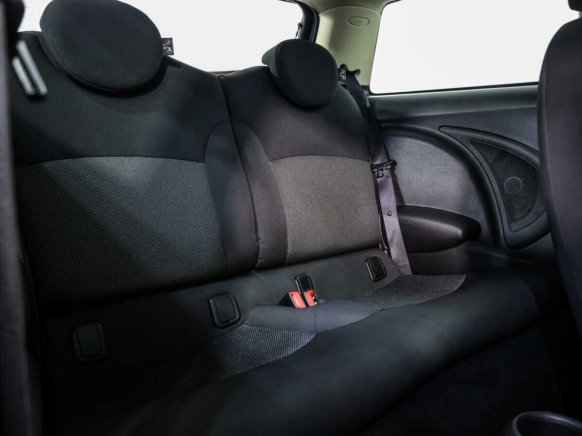 Mini Hatch One, 2011 Фото №11